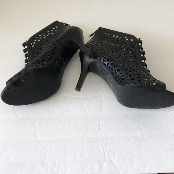 Aldo VTG Laser Cut Cage High Heel Shoes Open Toe Lacy Booties Black Sz. 39 - Picture 7 of 16